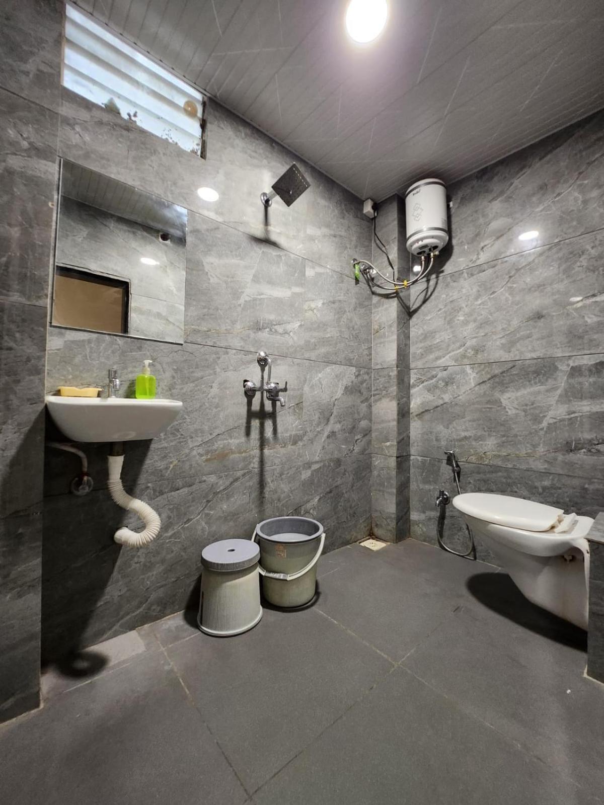 Hotel Anantshree Ujjain Eksteriør billede