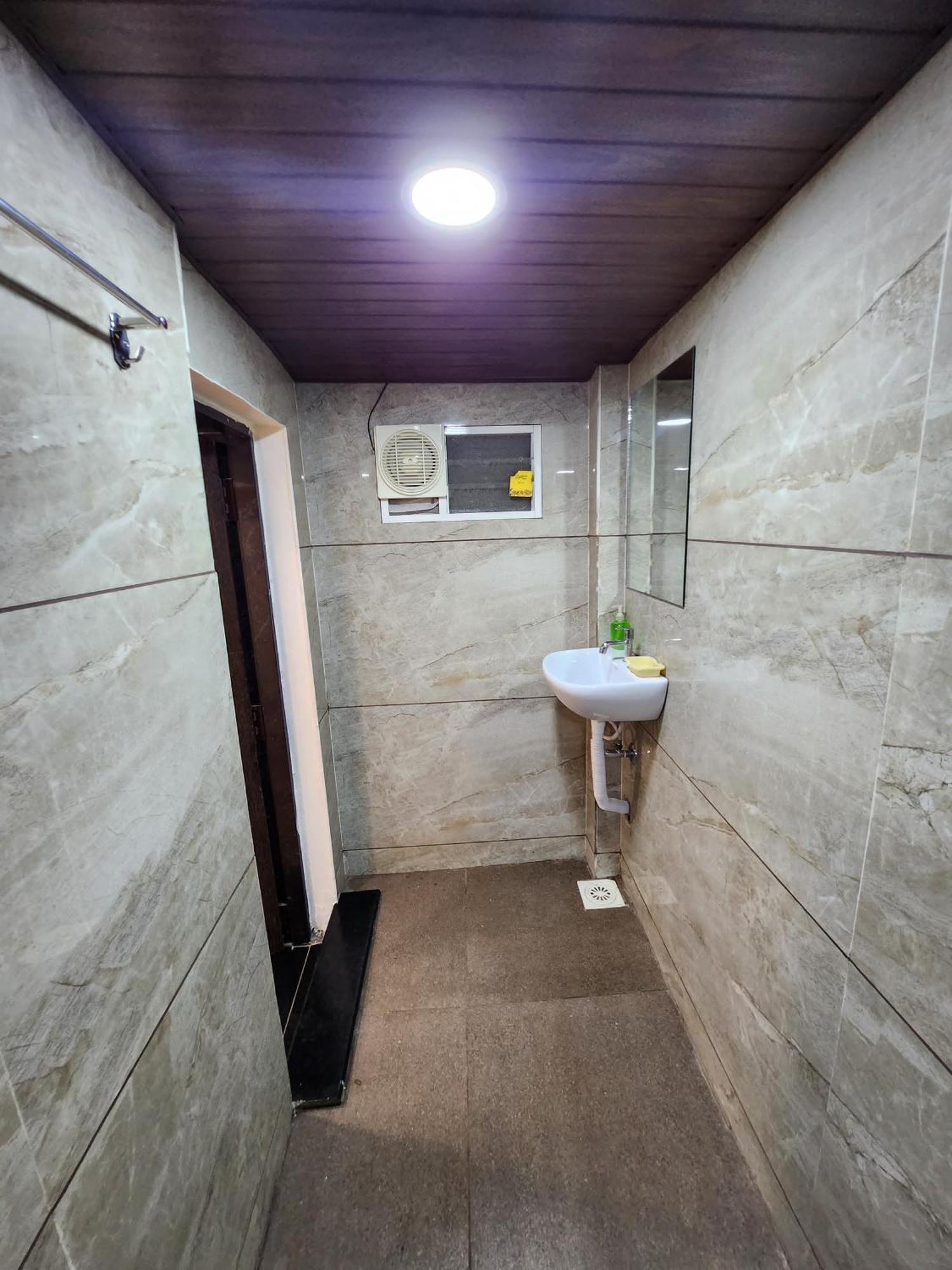 Hotel Anantshree Ujjain Værelse billede