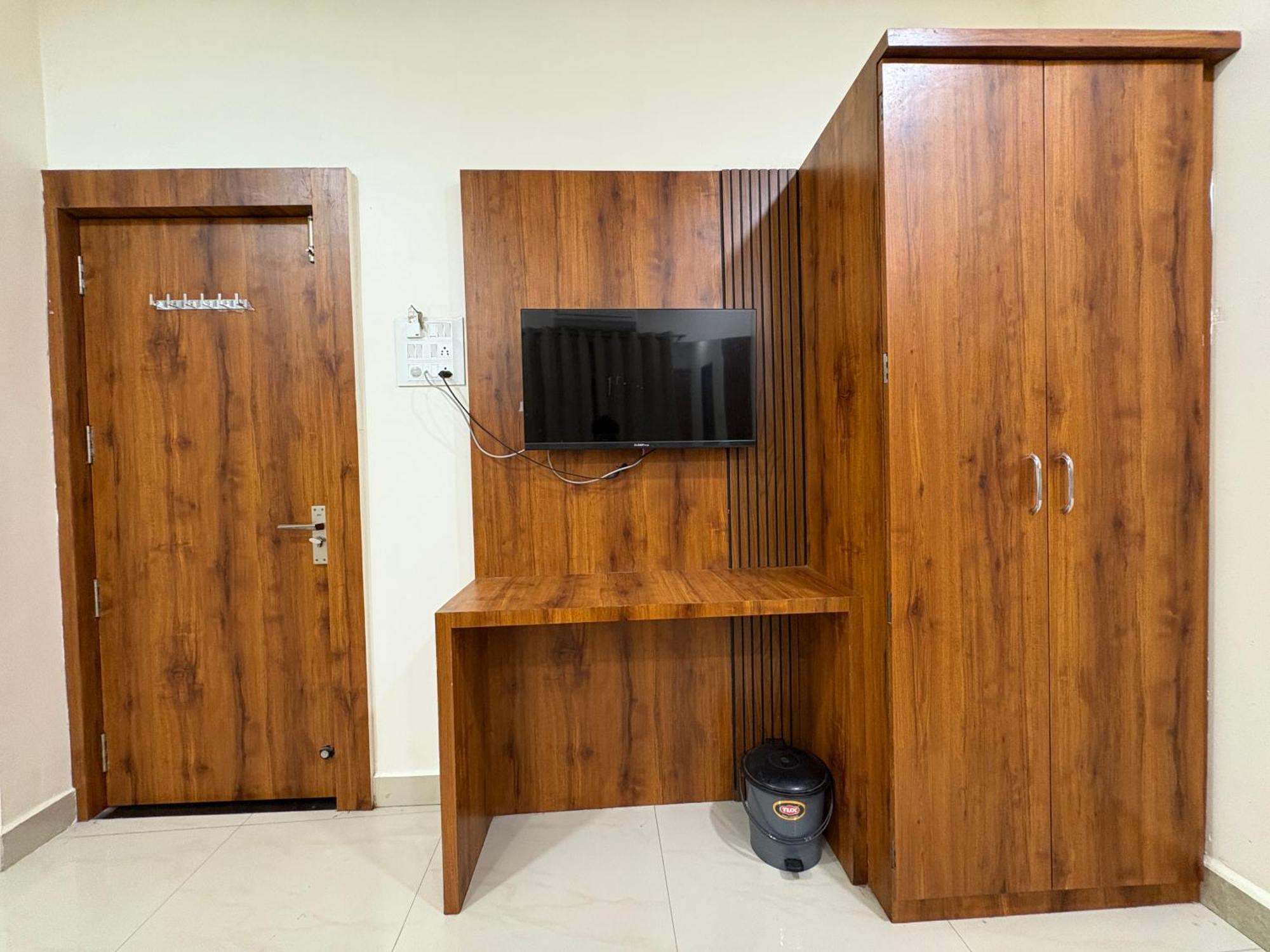 Hotel Anantshree Ujjain Eksteriør billede